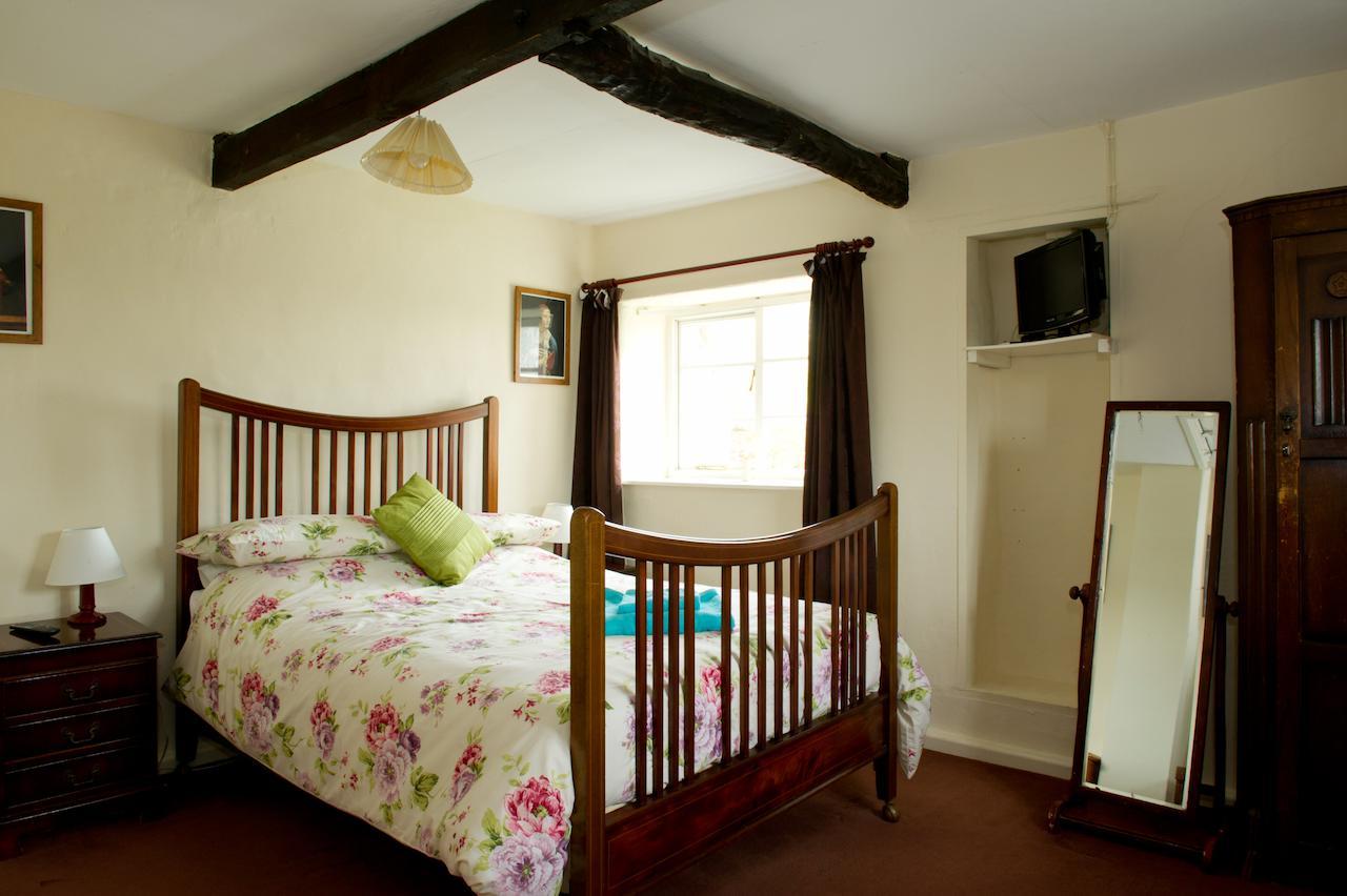 Duke Of York Hotel Dolton Room photo